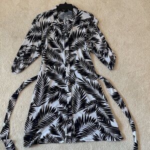 Palm Leaf Dark Navy Blue and White Dress, 3/4 sleeves, removable belt, XL